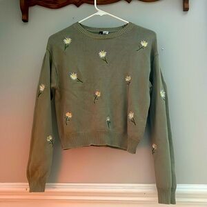 H&M floral sweater